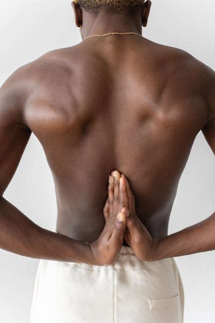 The Connection Between Posture and Back Pain F IMG 67f765aaccdcc